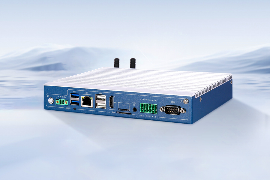 Z系列工控机B款-900x600.jpg